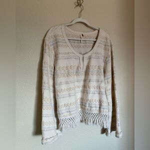 Free People Fringed Chunky Knit‎  Embroidered Sweater Sz Large Flare Sleeves